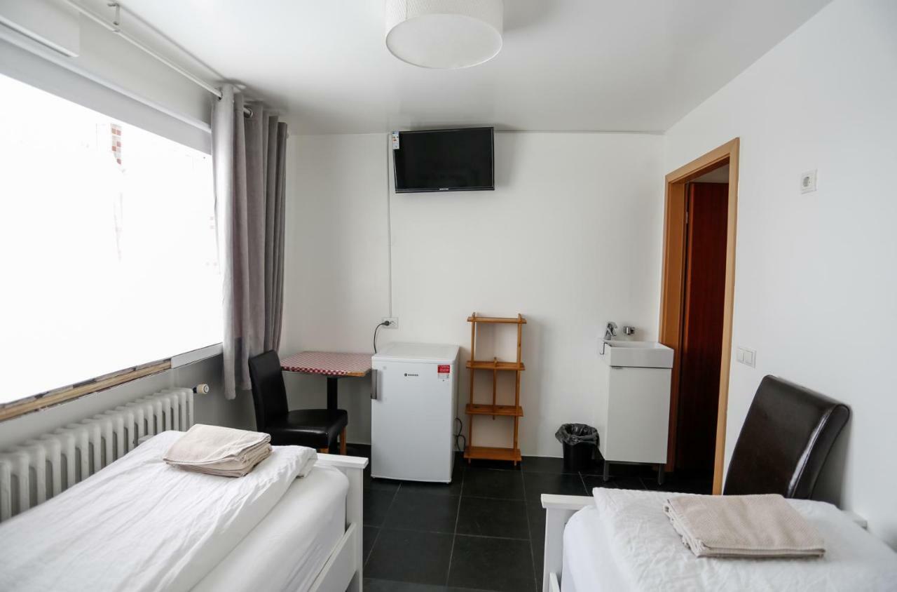 Guesthouse Summerday Reykjavik Ngoại thất bức ảnh