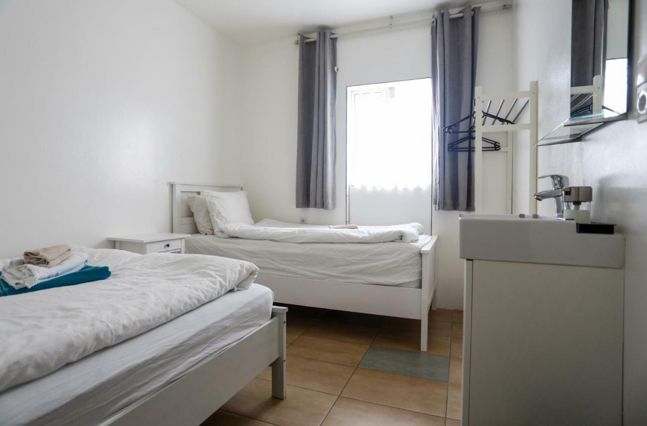 Guesthouse Summerday Reykjavik Ngoại thất bức ảnh